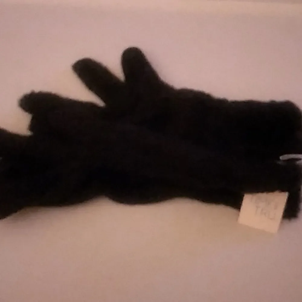 Time & Tru Gloves